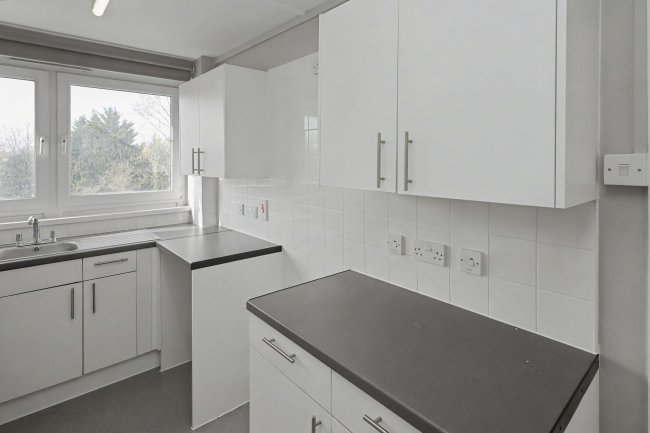 Flat 234, Haynes Park Court, Hornchurch, RM11 2DG 8