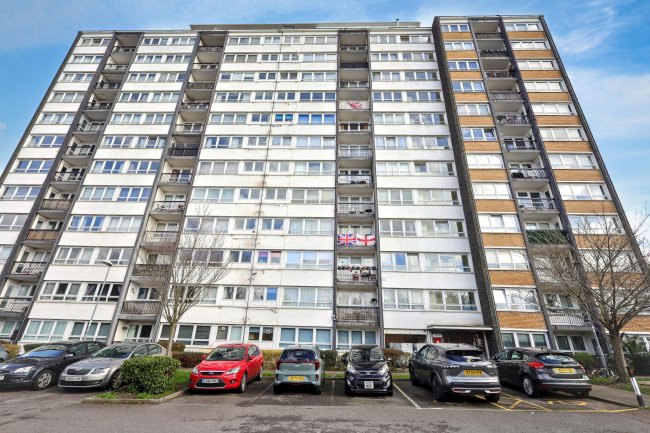Flat 234, Haynes Park Court, Hornchurch, RM11 2DG 8