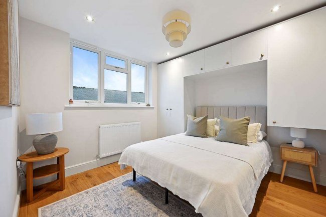 53d Tavistock Road, London, Notting Hill, W11 1AR 1