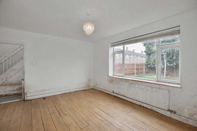 93 Luffield Road, Abbey Wood, London, SE2 9JW 9