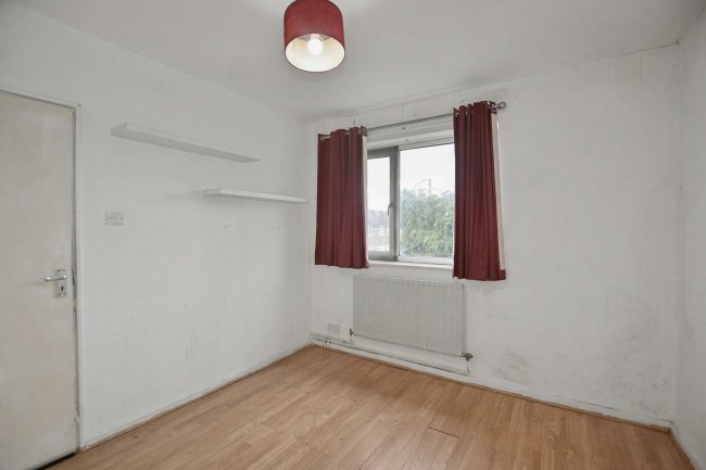 93 Luffield Road, Abbey Wood, London, SE2 9JW 9