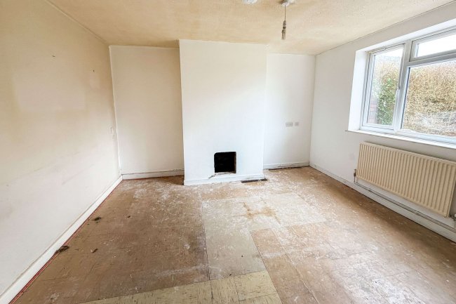 Flat 29 Sheldon Road, Chippenham, Wiltshire, SN14 0BP 2