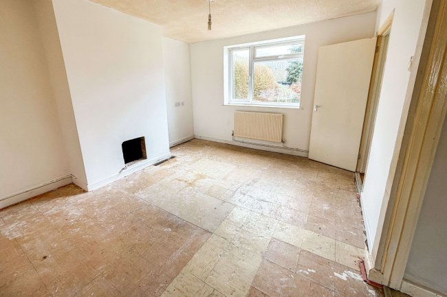 Flat 29 Sheldon Road, Chippenham, Wiltshire, SN14 0BP 2
