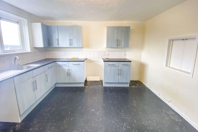 Flat 48, Patchway, Chippenham, SN14 0HZ 4
