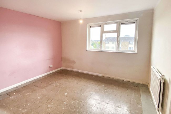 Flat 48, Patchway, Chippenham, SN14 0HZ 4