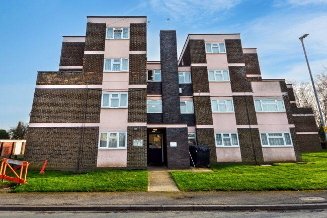 15 Hall Road, Eynesbury, St. Neots, Cambridgeshire, PE19 2SF 7