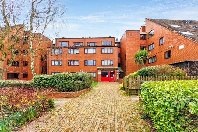 Flat 82, Quartercroft, Pyramid Close, Weston Favell, Northampton, Northamptonshire, NN3 8DP 10