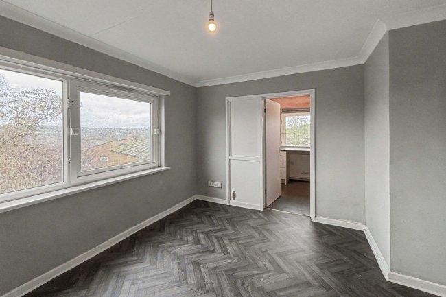 56L Firthcliffe Road, Liversedge, West Yorkshire, WF15 6HF 9