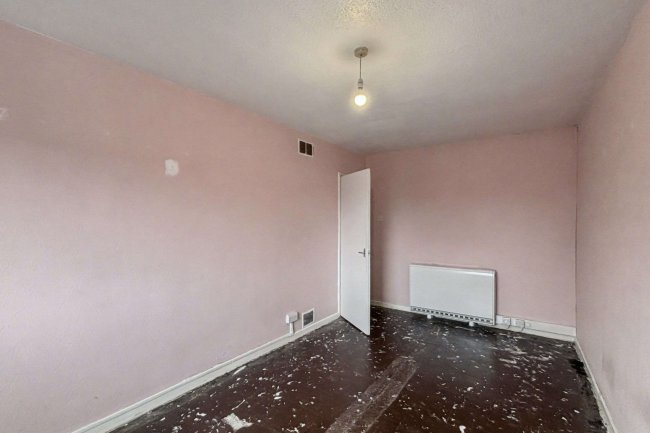 56L Firthcliffe Road, Liversedge, West Yorkshire, WF15 6HF 9