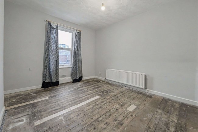 25 Stratford Road, Newcastle Upon Tyne, Tyne And Wear, NE6 5PB 5