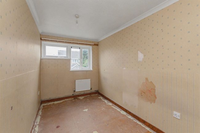 2 The Wharfe, Bedford, Bedfordshire, MK41 7XP 6