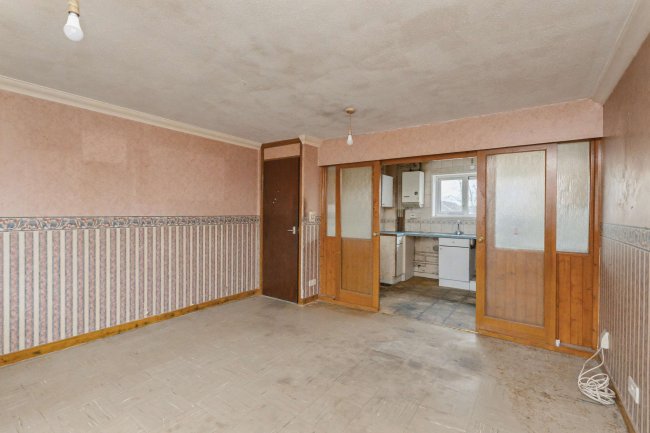 2 The Wharfe, Bedford, Bedfordshire, MK41 7XP 6