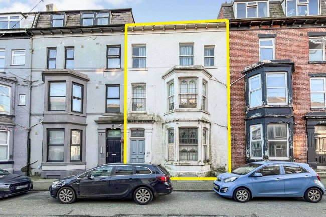 27 York Street, Blackpool, Lancashire, FY1 5AQ 7