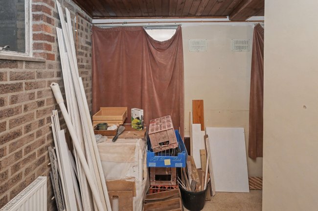 110 Somerset Road, Enfield, EN3 6HU 6