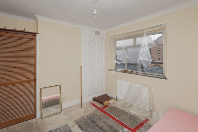 110 Somerset Road, Enfield, EN3 6HU 6