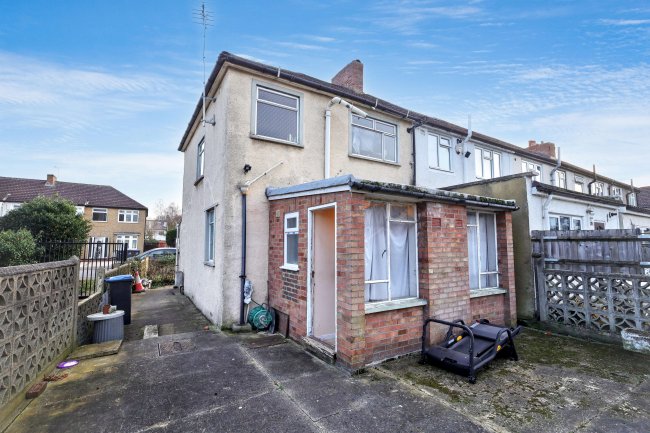 110 Somerset Road, Enfield, EN3 6HU 6