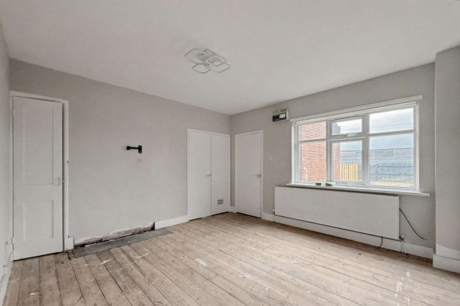 155 Campbell Road, Eastleigh, Southampton, SO50 5AB 7