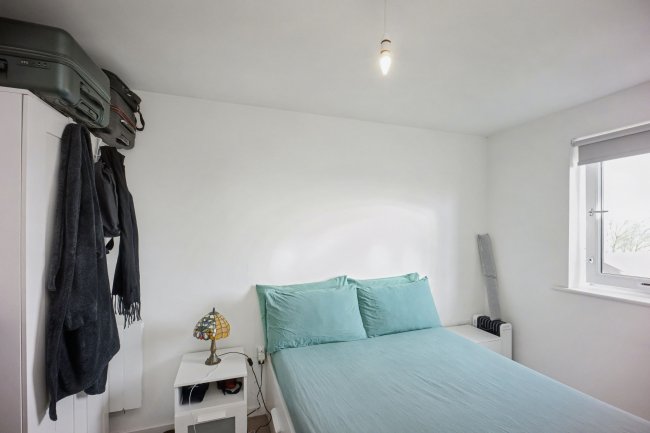 Apartment 328, Spinner House, 1A Elmira Way, Salford, M5 3LH 2