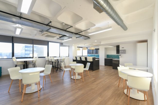 One Station Square, Bracknell, RG12 1QN 1