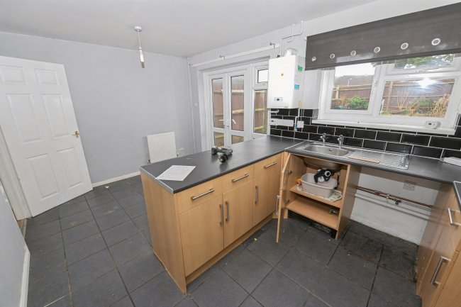 20 Poolside Close, Banbury, Oxfordshire, OX16 0BL 7