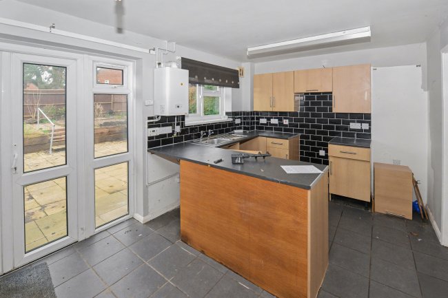 20 Poolside Close, Banbury, Oxfordshire, OX16 0BL 7