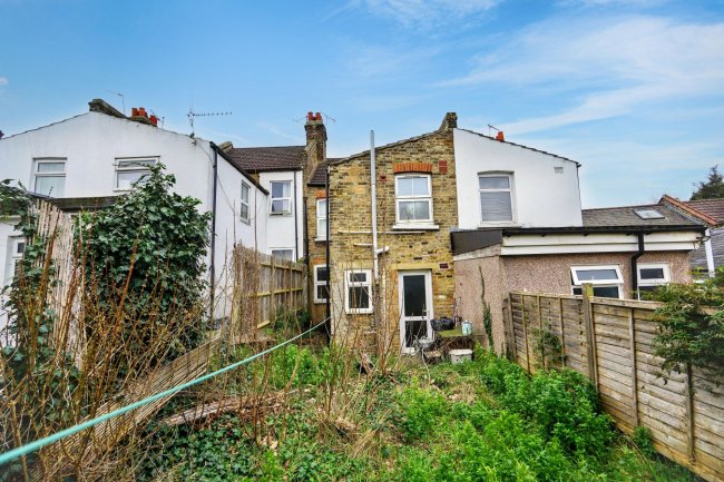 Ground Floor Flat, 149 Plumstead Common Road, London, SE18 2UQ 8