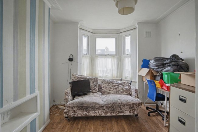 Ground Floor Flat, 149 Plumstead Common Road, London, SE18 2UQ 8