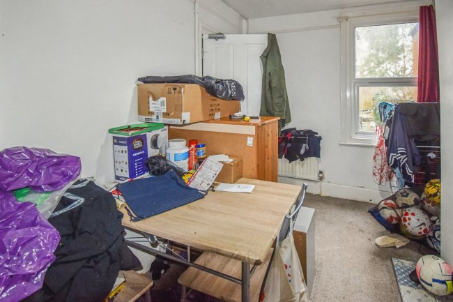 62 Broom Hill Road, Ipswich, IP1 4EH 8