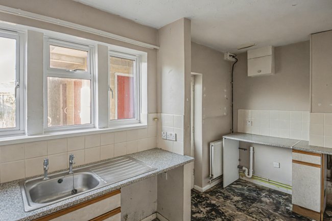 18 Reids Piece, Purton, Swindon, Wiltshire, SN5 4AX 2