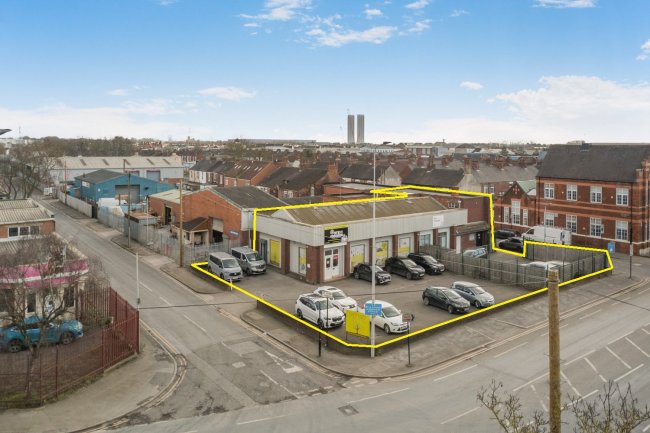 100&100a New Cleveland Street, Hull HU8 7HE 25