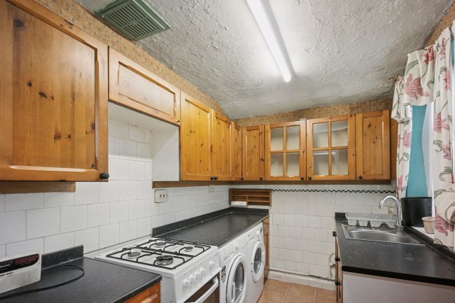 77 Newsham Drive, Liverpool, Merseyside, L6 7UH 2