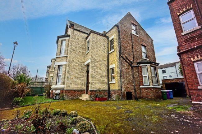 77 Newsham Drive, Liverpool, Merseyside, L6 7UH 2