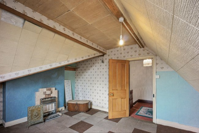 77 Newsham Drive, Liverpool, Merseyside, L6 7UH 2