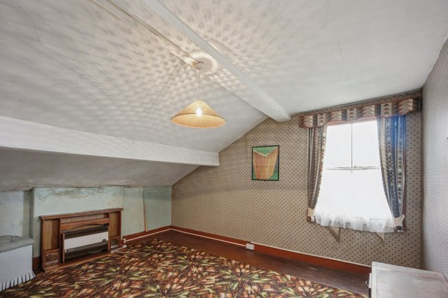 77 Newsham Drive, Liverpool, Merseyside, L6 7UH 2