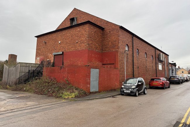 The former Pocket Sports Bar, Doncaster Road, Langold, Nottinghamshire, Worksop, S81 9QL 16