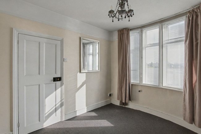 1 Church Path, Northfleet, Gravesend DA11 9ET 9