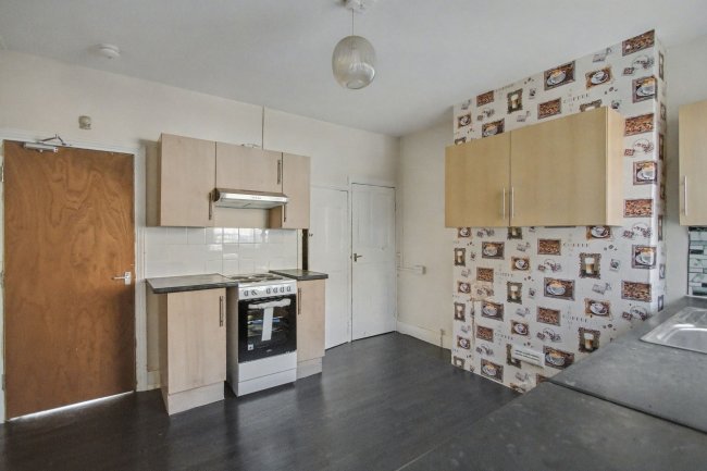 1 Church Path, Northfleet, Gravesend DA11 9ET 9