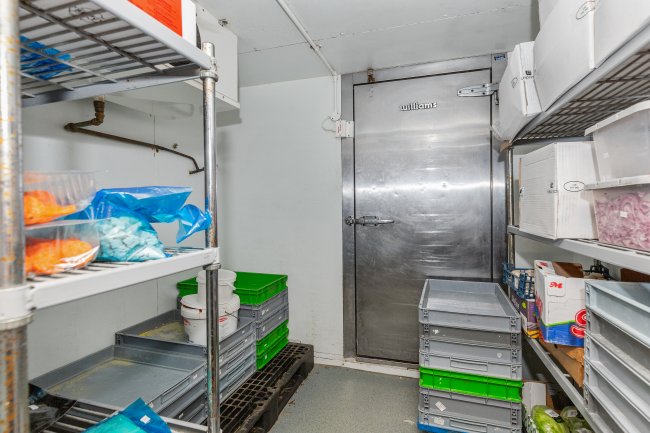 185 St. Marys Lane, Upminster RM14 3BU 1