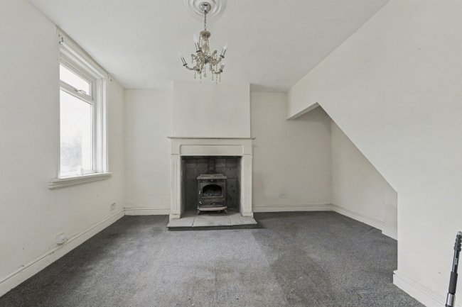 103 Rawlinson Street, Barrow-in-Furness, Cumbria, LA14 2DT 3