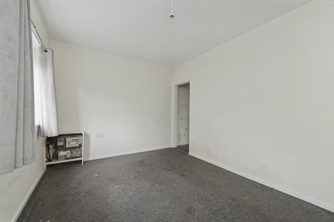 103 Rawlinson Street, Barrow-in-Furness, Cumbria, LA14 2DT 3