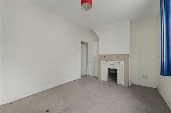 103 Rawlinson Street, Barrow-in-Furness, Cumbria, LA14 2DT 3