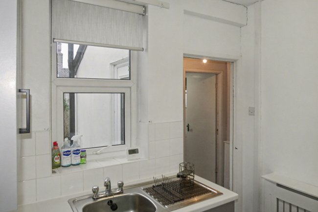 66 Clarendon Road, Lancaster, Lancashire, LA1 2DQ 7