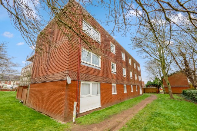 Flat 27 Bodmin Court, Bellamy Road, Mansfield, NG18 4QA 2