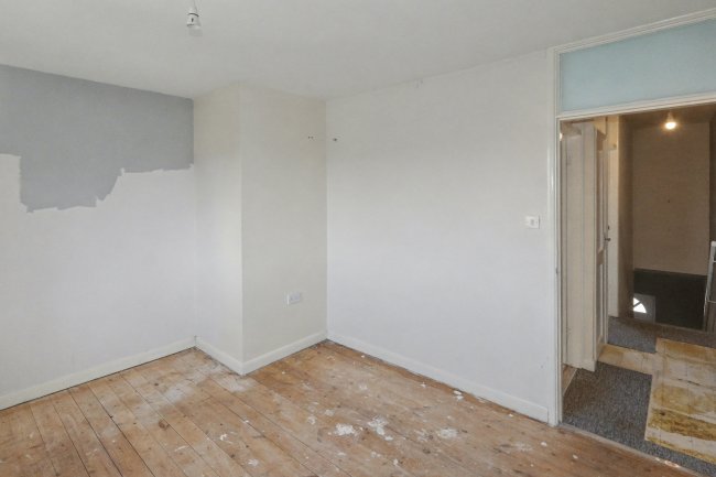 3 Epsom Road, Lincoln, Lincolnshire, LN6 0FJ 2