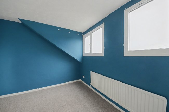 25 Symonds Green Road, Symonds Green, Stevenage, SG1 2HA 10