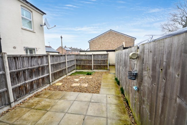 25 Symonds Green Road, Symonds Green, Stevenage, SG1 2HA 10