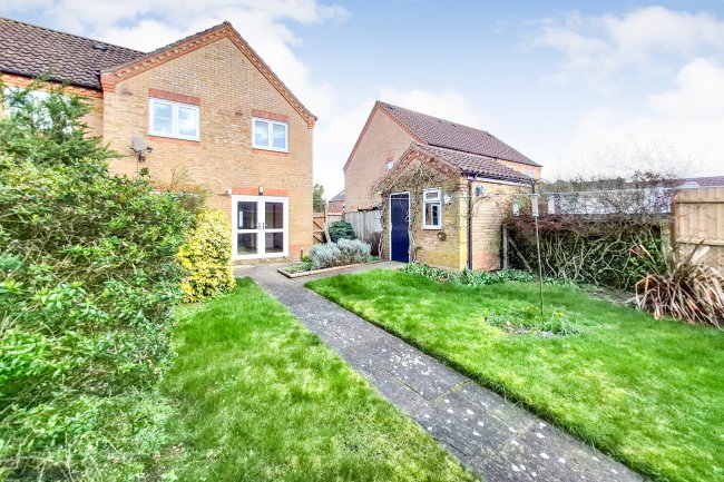 3 Manor Road, Stoke Ferry, Norfolk, PE33 9UG 4