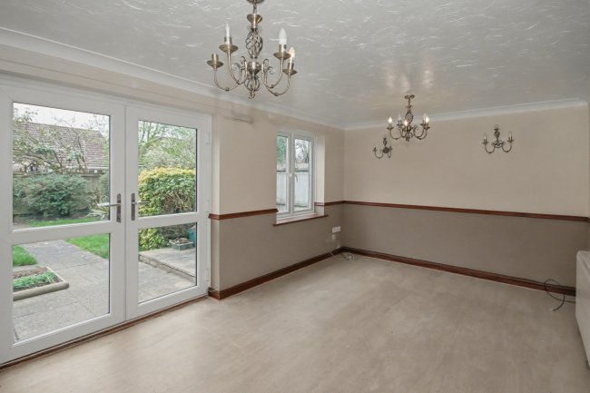 3 Manor Road, Stoke Ferry, Norfolk, PE33 9UG 4