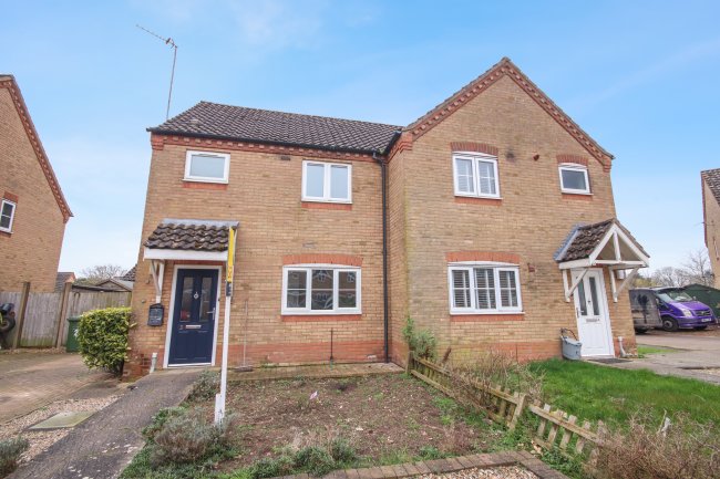 3 Manor Road, Stoke Ferry, Norfolk, PE33 9UG 4