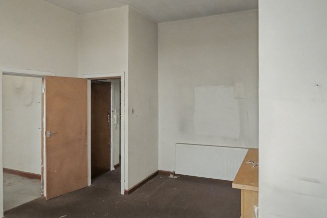 Flat B, 151 Preston New Road, Blackburn, Lancashire, BB2 6BN 5